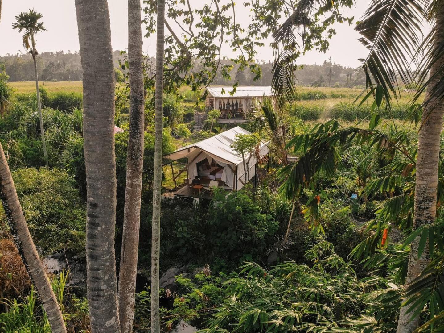 Camani Glamping Hotel Karangasem  Exterior photo