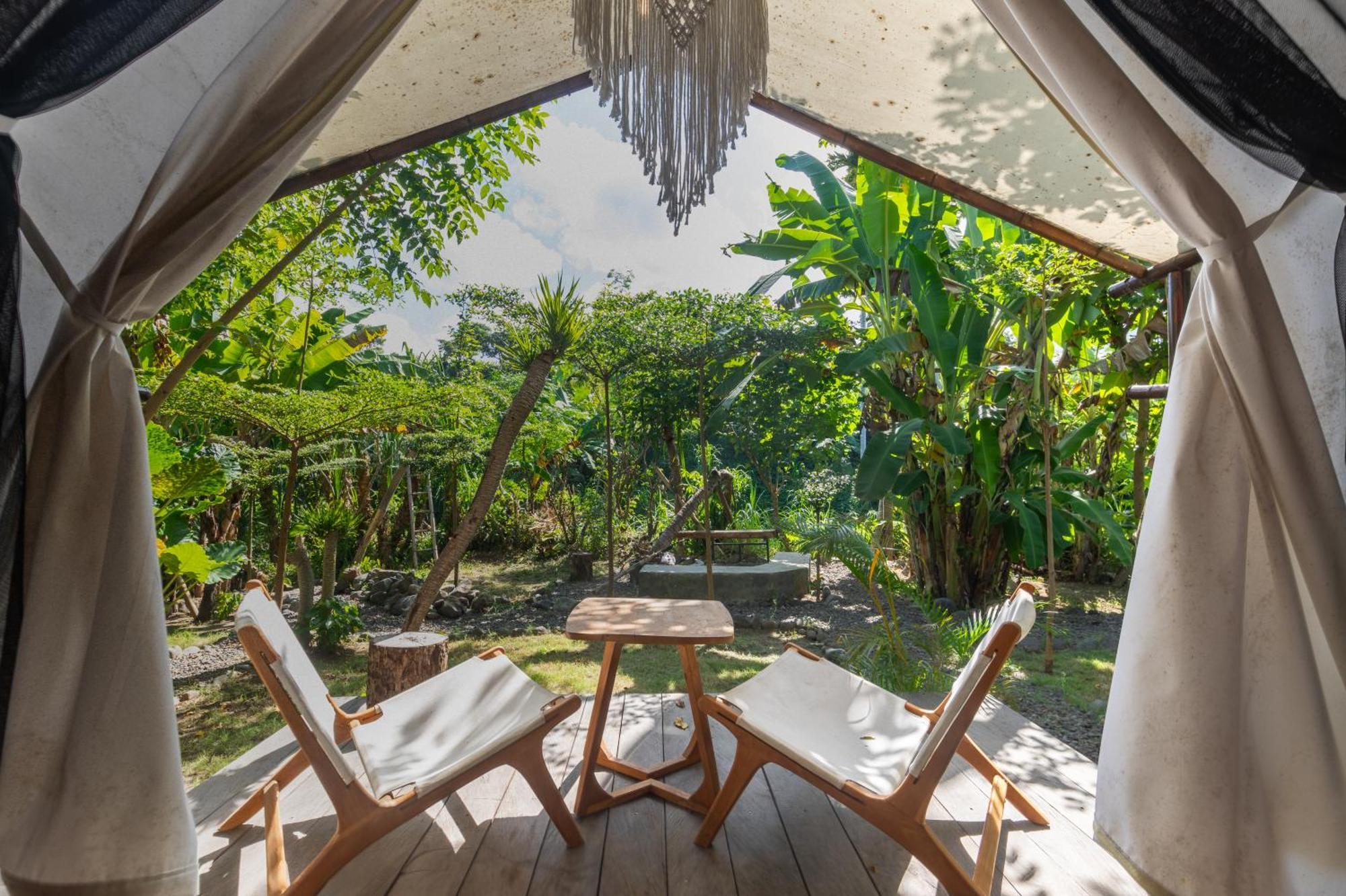 Camani Glamping Hotel Karangasem  Exterior photo
